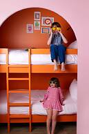 DEMAIN Hôtel & Conciergerie