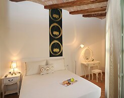 Apartments Hostemplo Suites