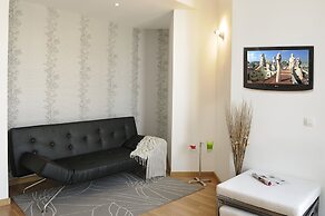 Apartments Hostemplo Suites