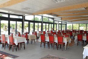 Manoir De Kermodest