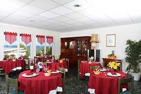 Hotel Eden
