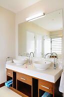 Paradise Beach by Horizon Holidays