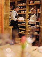 The Ritz-Carlton, Toronto