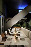 The Ritz-Carlton, Toronto