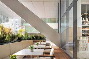 The Ritz-Carlton, Toronto