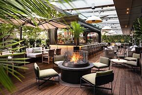 The Ritz-Carlton, Toronto