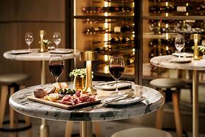 The Ritz-Carlton, Toronto