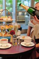 The Ritz-Carlton, Toronto