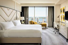 The Ritz-Carlton, Toronto