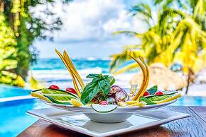 Red Frog Beach Island Resort