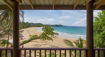 Red Frog Beach Island Resort