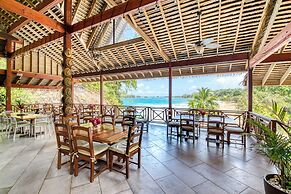 Red Frog Beach Island Resort