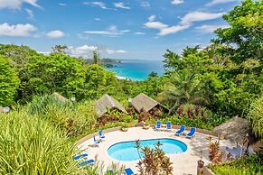 Red Frog Beach Island Resort