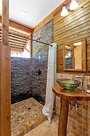 Red Frog Beach Island Resort