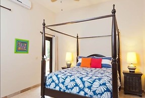 Red Frog Beach Island Resort