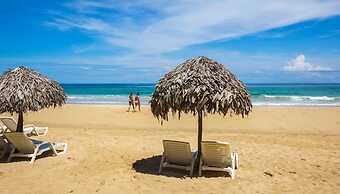 Red Frog Beach Island Resort