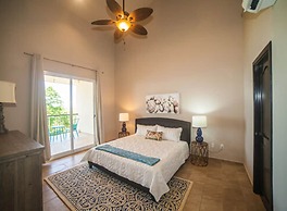 Red Frog Beach Island Resort