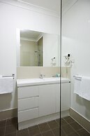 Oxley Court Serviced Apartments