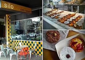 Oxley Court Serviced Apartments