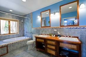 The Villas at Sunset Lane