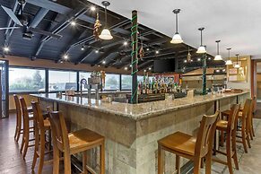 Best Western Plus Raton Hotel