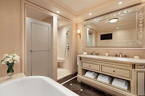Shangri-La Paris