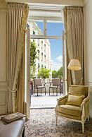 Shangri-La Paris