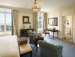 Shangri-La Paris