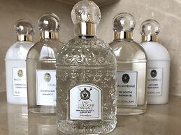 Shangri-La Paris