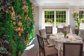 Shangri-La Paris