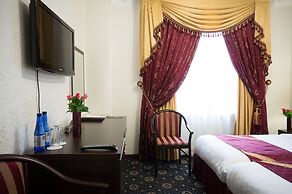 Moscow Holiday Hotel