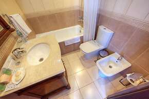 Moscow Holiday Hotel