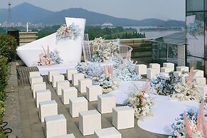 The Westin Nanjing Xuanwu Lake