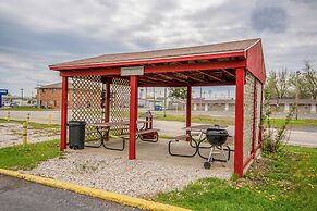 OYO Travelier Motel