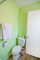 OYO Travelier Motel
