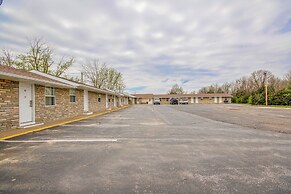OYO Travelier Motel