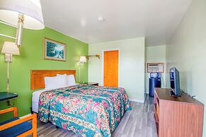 OYO Travelier Motel