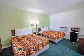 OYO Travelier Motel