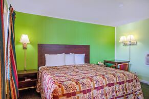 OYO Travelier Motel