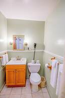 OYO Travelier Motel
