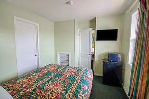 OYO Travelier Motel