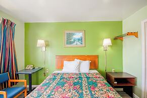 OYO Travelier Motel