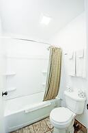 OYO Travelier Motel