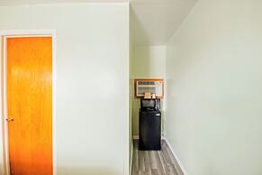 OYO Travelier Motel