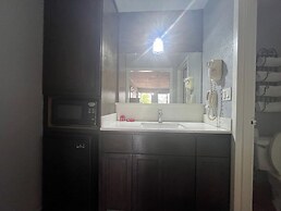 La Posada Inn By OYO Brownsville