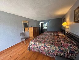 La Posada Inn By OYO Brownsville