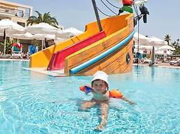 Paloma Pasha  - All inclusive