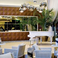 Paloma Pasha  - All inclusive