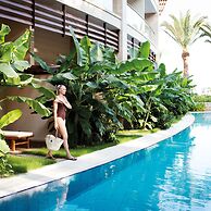 Paloma Pasha  - All inclusive