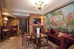 Hotel Art Palace Suites & Spa